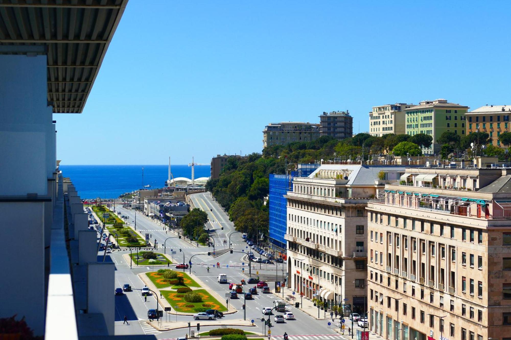 热那亚Attico Luxury Con Parcheggio E Terrazza Vista Mozzafiato公寓 外观 照片